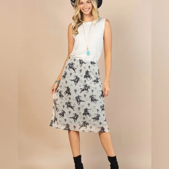 Laredo Mesh Skirt - Picture 6 of 8